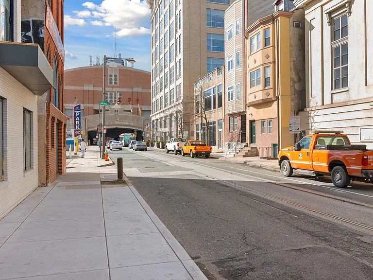 The Vine on 12th — Photo 47