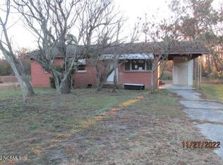 3588 Pine Log Rd, Lumberton, NC 28360