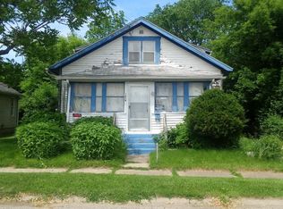 1609 Wayne St, Flint, MI 48503