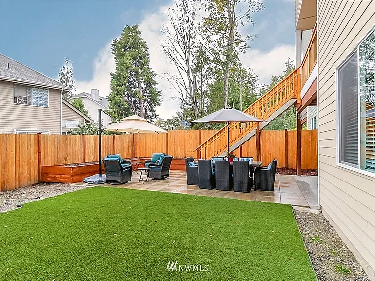 18433 136th Pl SE — Photo 30