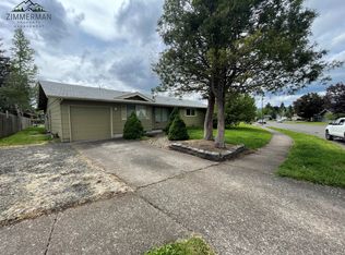 524 & 526 N 67th St, Springfield, OR 97478