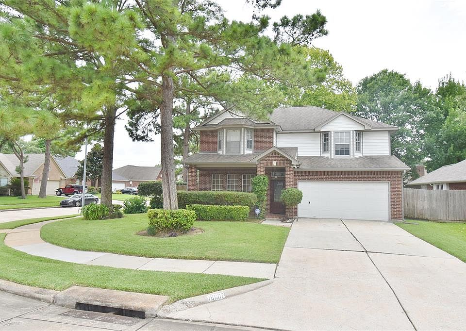 1st image of 18607 Singing Woods Dr