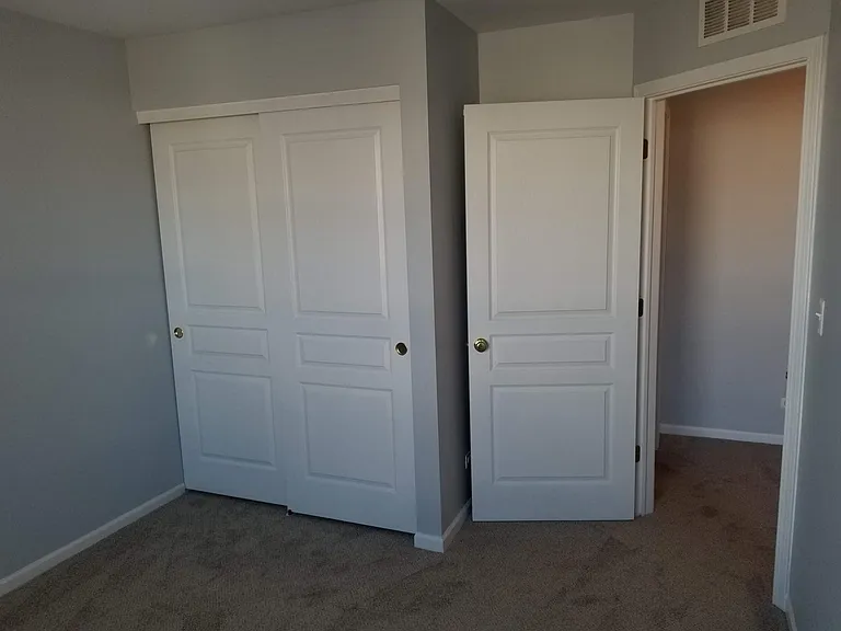 570 Conservatory Ln — Photo 22