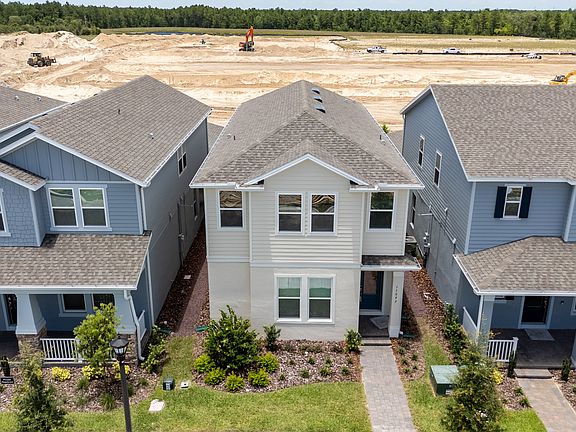 3rd image of 15093 Summer Harvest St