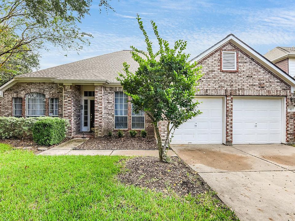1st image of 317 Vantage Pointe Cir