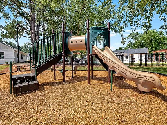 4th image of 3350 Peachtree Industrial Blvd #93