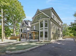 14 Garfield St #B1, Florence, MA 01062