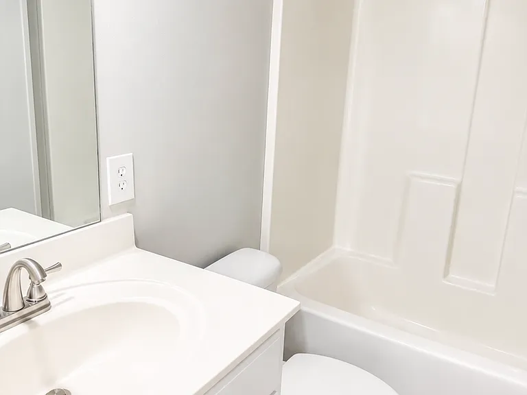 6958 Alfred Rd — Photo 14