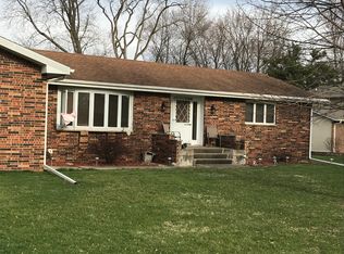 1103 S Park Ave, Mendota, IL 61342