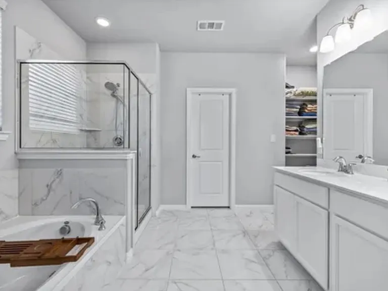 212 Darlington Trl — Photo 12