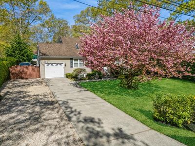 176 Church Drive, Mastic Beach, NY, 11951