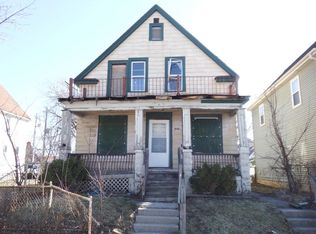 2632 North 28th STREET, Milwaukee, WI 53210