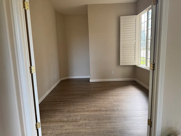 2591 Frontier Ln — Photo 13
