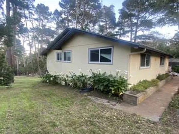 2 Wright Pl, Monterey, CA 93940