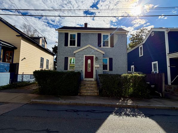 21 Simmons St