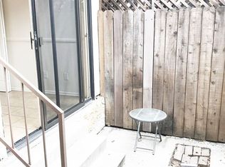 938 18th St APT 2, Santa Monica, CA 90403