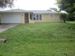 2713 SE 8th Pl, Cape Coral, FL 33904