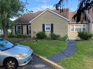 28 Dover Walk, Toms River, NJ 08753
