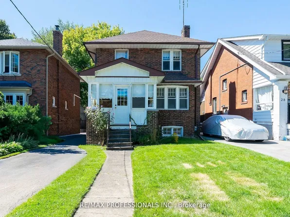 24 Queens Ave, Toronto, ON M8V 2N1