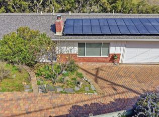 17 Los Encinos Dr, Del Rey Oaks, CA 93940