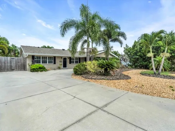 6731 Washington Pl, Bradenton, FL 34207