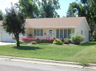 1047 Liberty Dr, Worthington, MN 56187