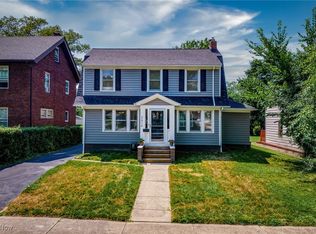2616 Shaker Rd, Cleveland Heights, OH 44118