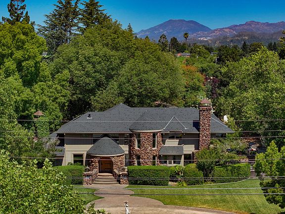 2nd image of 800 Zinfandel Ln