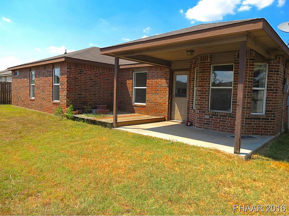 3rd image of 3606 Woodlake Dr
