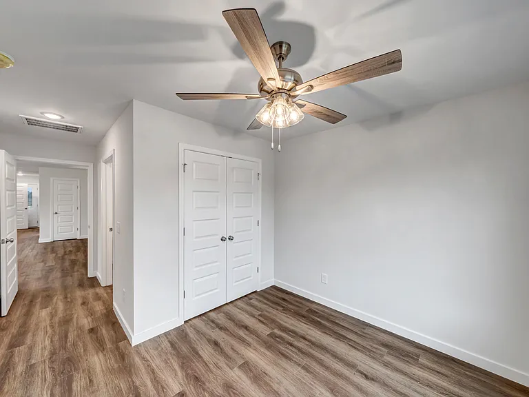 32 Ashford Way #801 — Photo 11