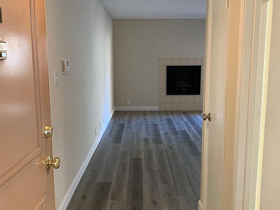 4th image of 1011 E California Ave Unit 201