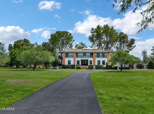 8540 E Woodland Rd, Tucson, AZ 85749