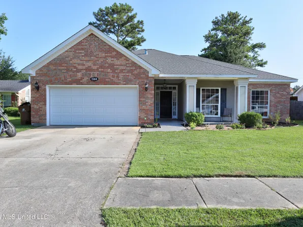 1564 Applewood Ct, Biloxi, MS 39532