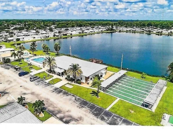 3050 Rain Dance Ln, North Fort Myers, FL 33917