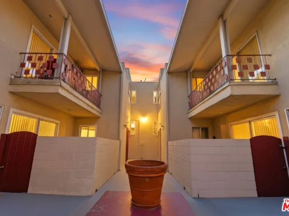 515 N Alfred St APT 208, West Hollywood, CA 90048