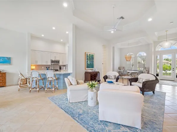 11945 Heather Woods CT, NAPLES, FL 34120