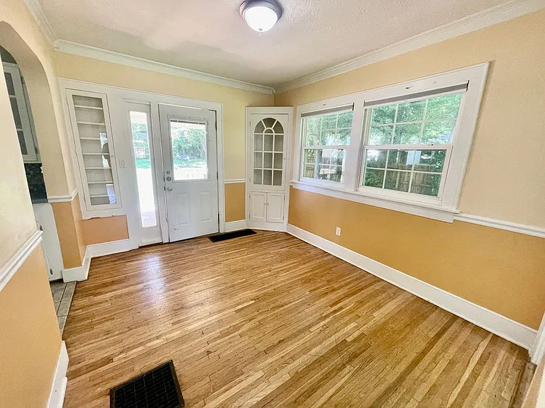1715 S Kimbrough Ave — Photo 19