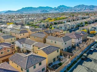 9032 Spotless Ct, Las Vegas, NV 89149