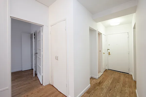 Rented by R New York | media 26