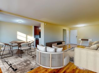 540 Ocean Pkwy APT 4H, Brooklyn, NY 11218