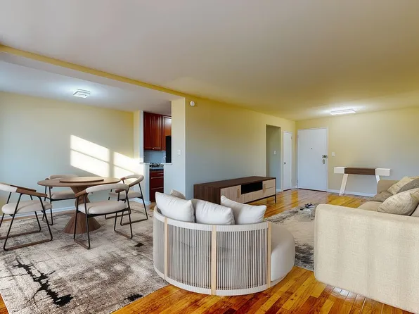 540 Ocean Pkwy APT 4H, Brooklyn, NY 11218