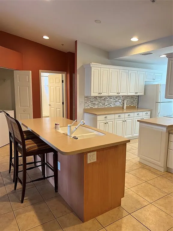 2 bed, 2.0 bath, 1368 sqft, $1,950 — Photo 4