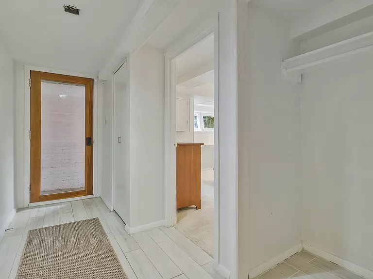 2129 15th St NW #B — Photo 4