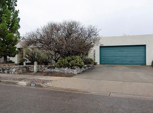 1060 Candeleras St, Las Cruces, NM 88011