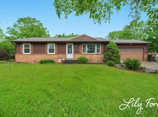 486 Chesterton Pl SW, Byron Center, MI 49315