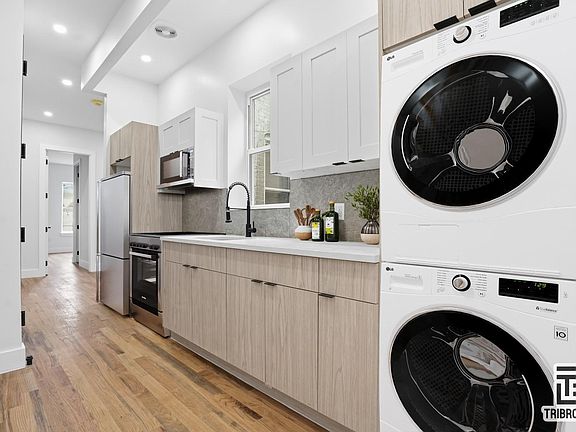 2nd image of 1858 Putnam Ave APT 2L