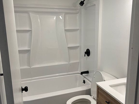 3rd image of 103 S Policy St #4