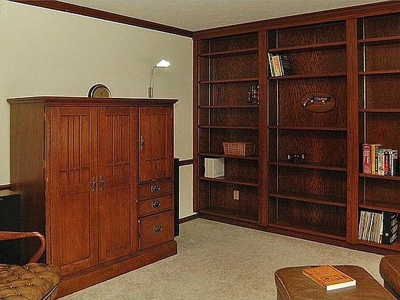 Library, built-in wood bookshelves