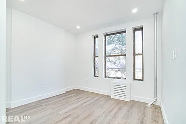 Rented by REAL New York