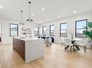 47 Condor St #Penthouse 301, Boston, MA 02128